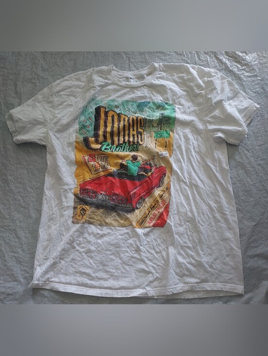 Jonas Brothers Tops - Jonas Brothers White Graphic Tee with Red Convertible Print